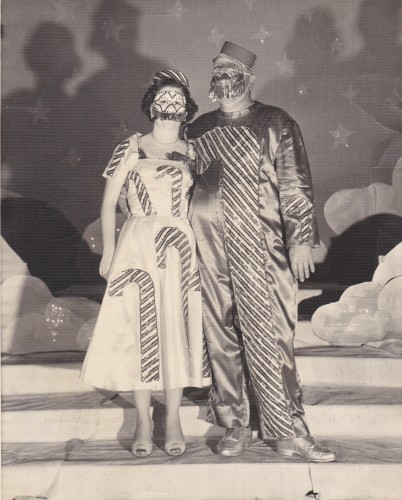 Meme_at_MardiGras_1958